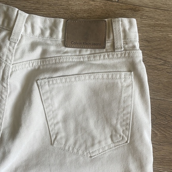 Calvin Klein jeans easy fit size 34/32, cream - Picture 4 of 5